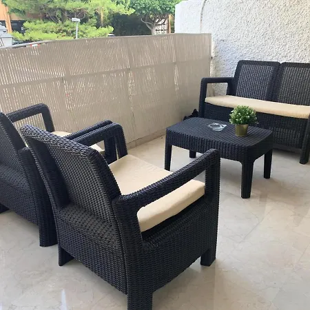 Jardines Del Mar 525
